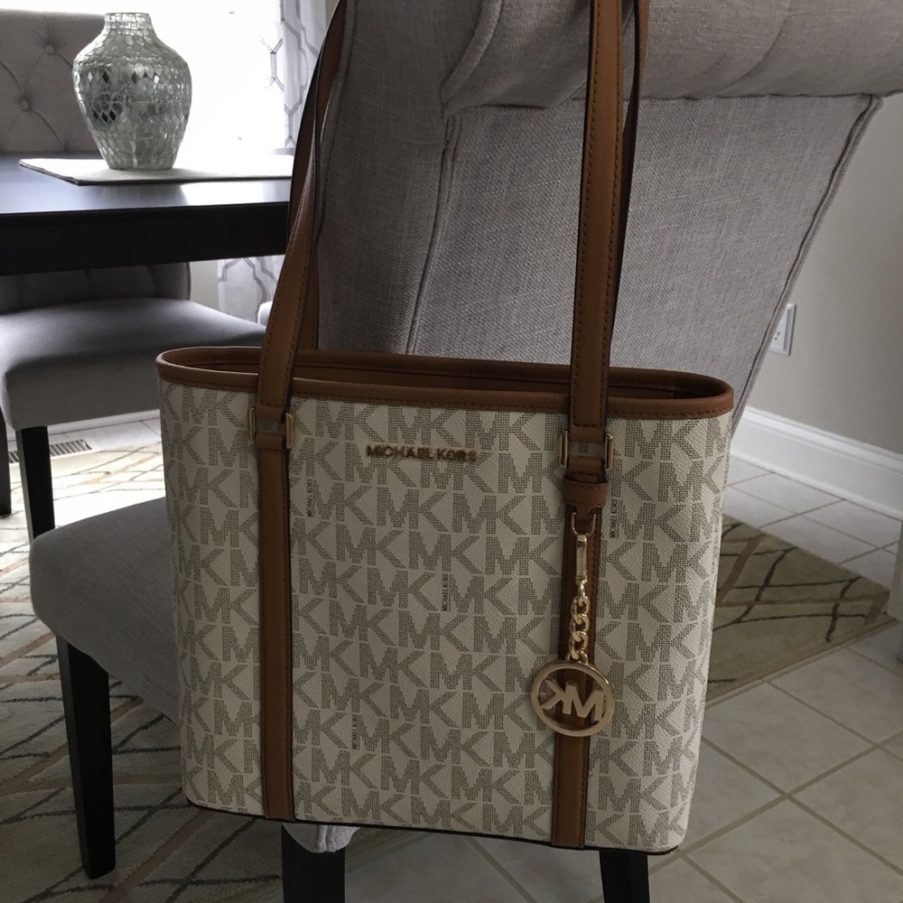 Michael Kors Vanilla Sady tote